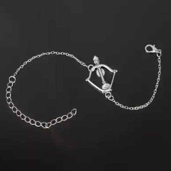 💙💎GRATEFUL💙MAKER💎💙 Jewelry - NEW!💙💎BOW & ARROW BRACELET!💎💙SILVERY & LOVELY!